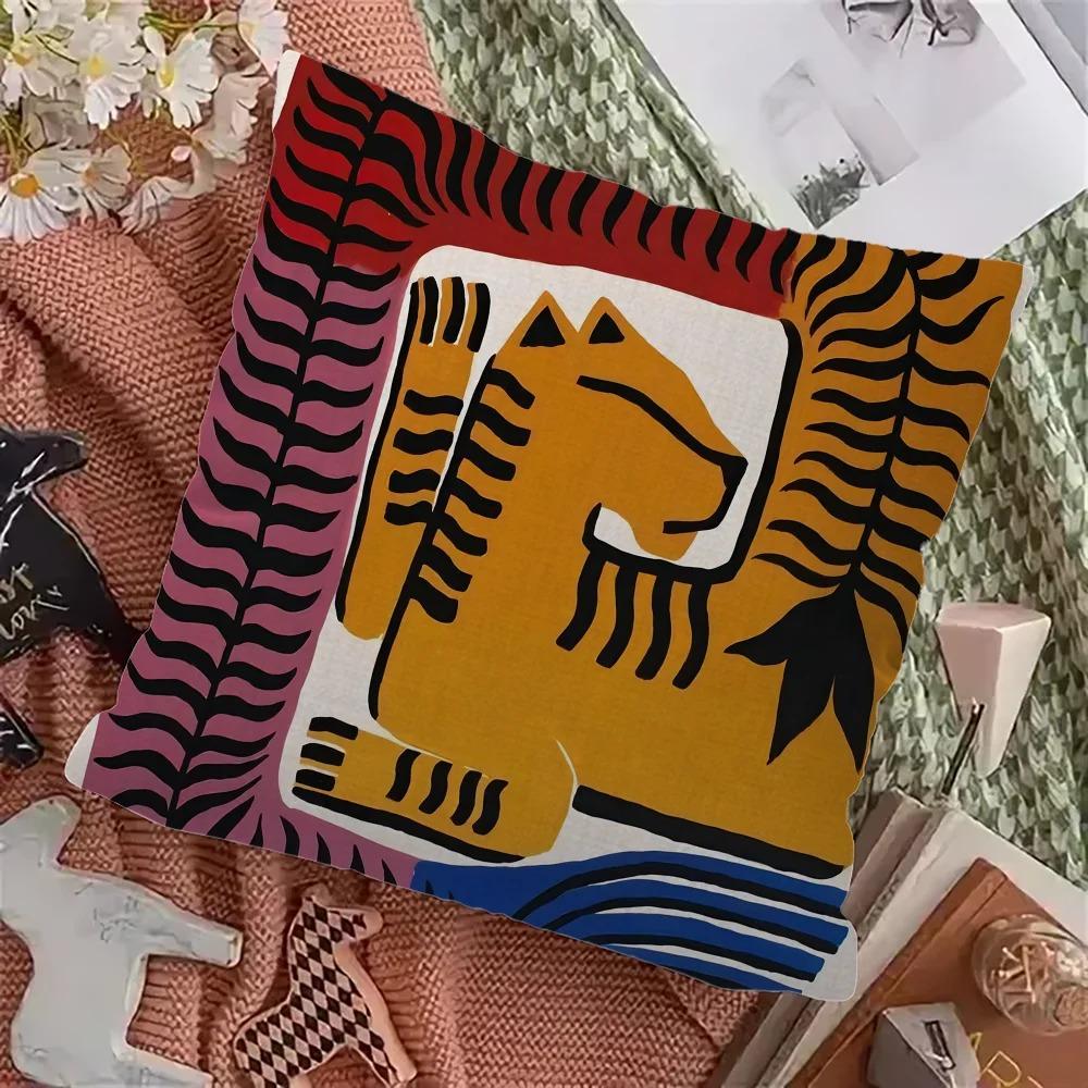 Home Decor Exotic Animals & Abstract Patterns Pillow Covers Pattern Cushion Cover Suitable for Sofa Bedroom Car Pillow Cover