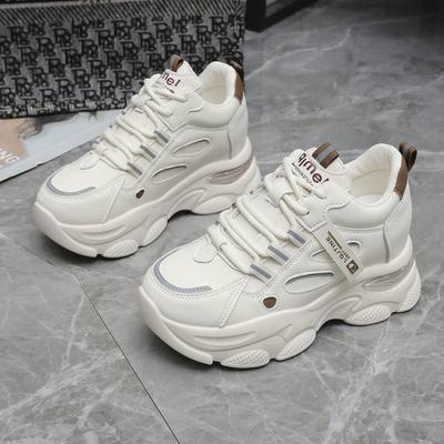 Mode Printemps Automne Nouvelles Baskets pour Femmes Jeunesse Simples et Polyvalentes Chaussures Décontractées à Semelles Épaisses Chaussures de Course Hautes Zapatillas Deportivas