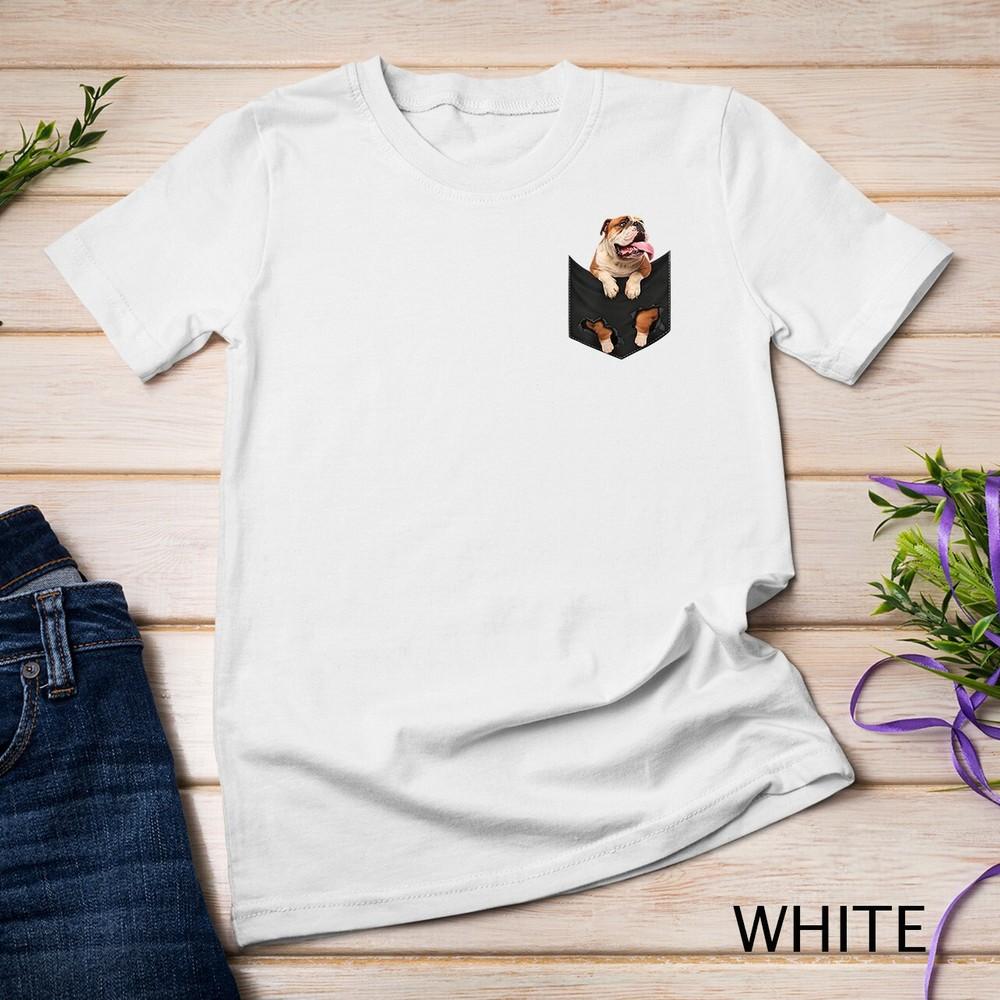 

Funny english bulldog in Your Pocket for Dogs Lovers Unisex T-shirt 3XL