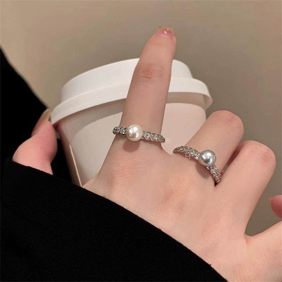 Gentle pearl stacking ring cold wind index finger ring light luxury design ring