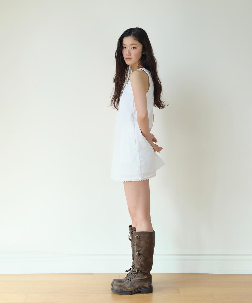 Hombadittingjeu Lace Sleeveless Dress (White)
