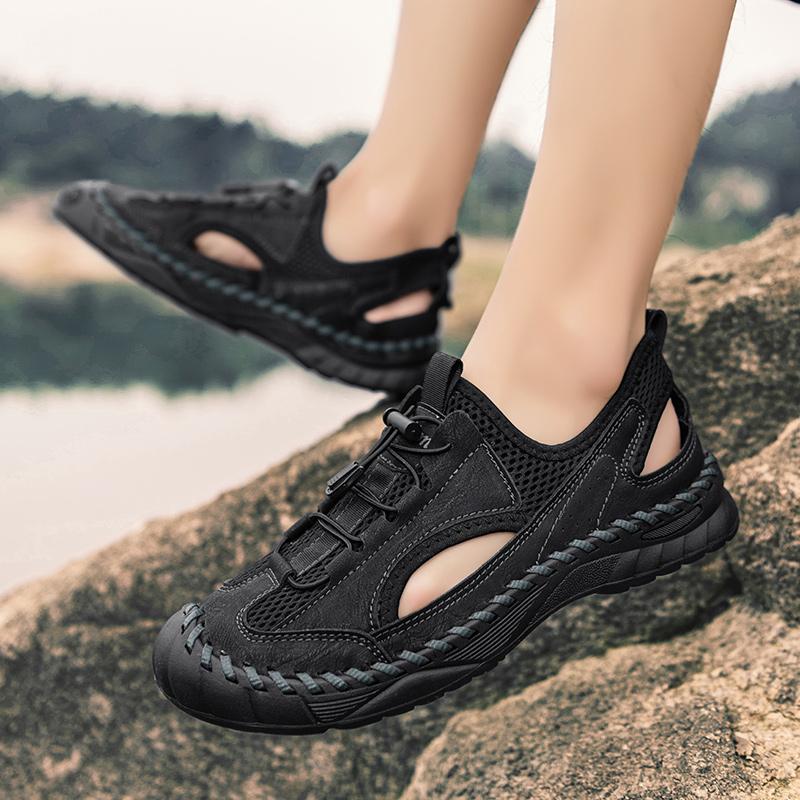 Herren-Sandalen aus Mikrofaser-Leder, handgenäht, atmungsaktives Mesh, lässig, weich