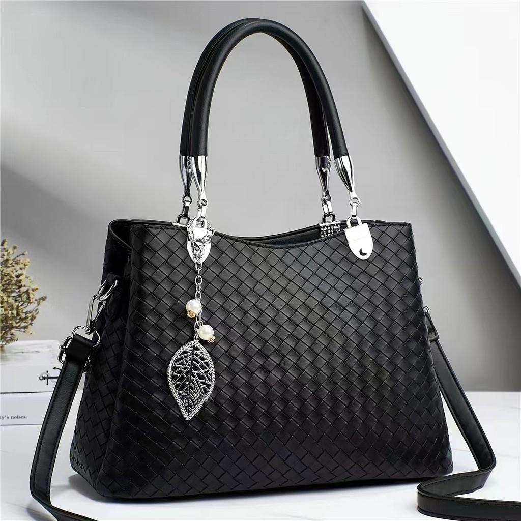 

Trendy Woven Urban Style Women s Crossbody Bag With Zipper Closure
