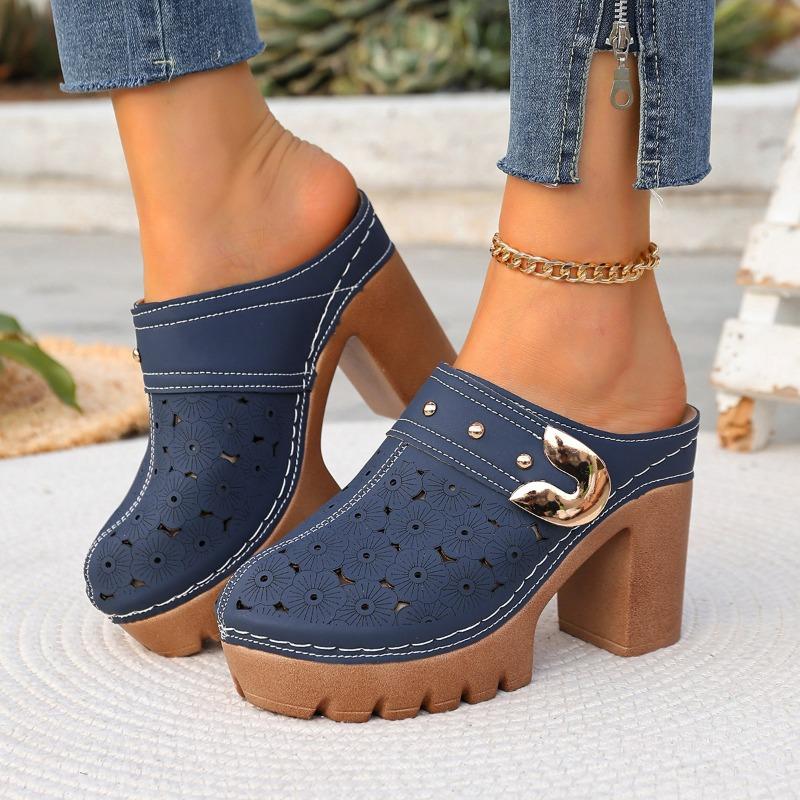 Non-tiring Feet Nude Super High Heels Women's Versatile Temperament Thick Heel Platform Rivet Fashion Baotou Sandals