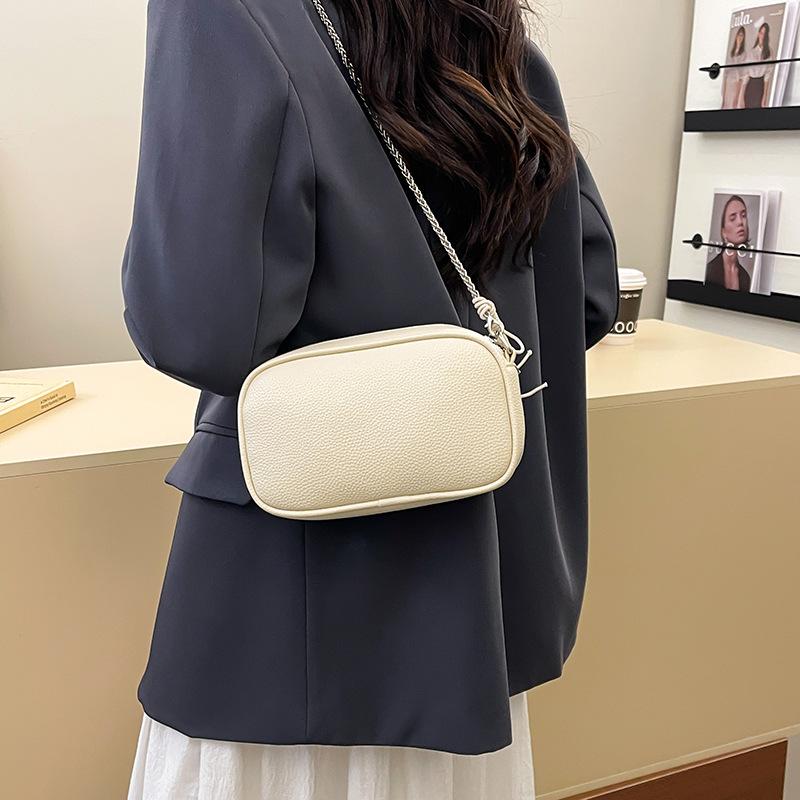 Simple Casual Small Bag Women's New Versatile Commuter Shoulder Bag Fashion Chain Messenger Bag