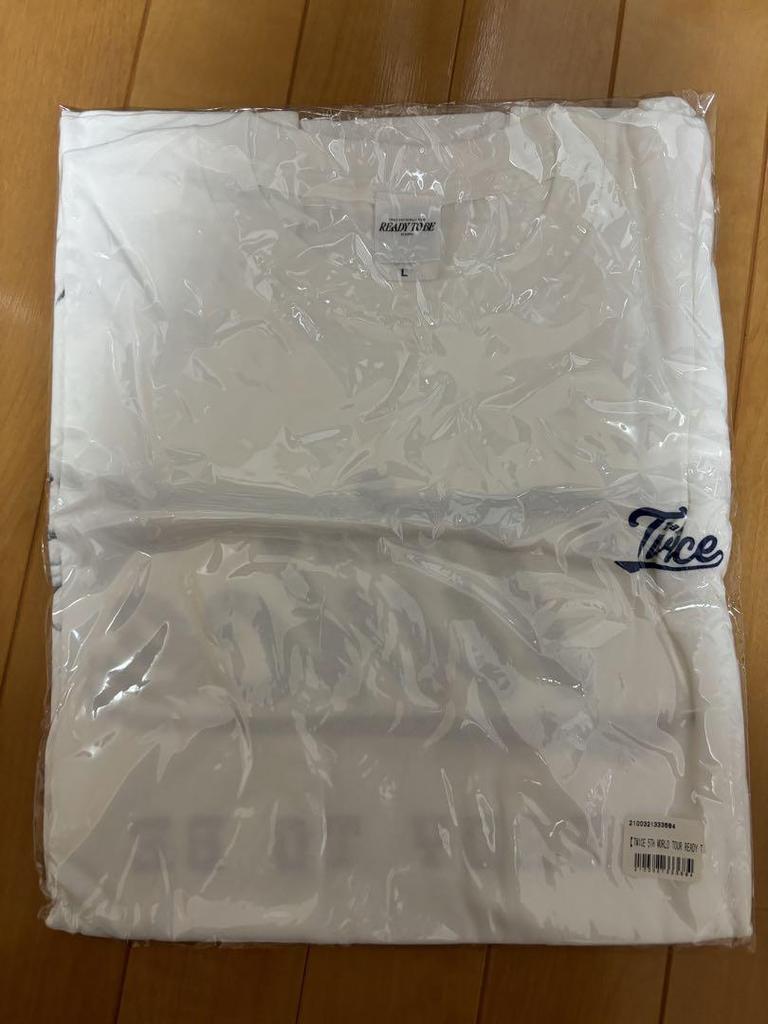 [USED] Same-day shipping TWICE autographed T-shirt