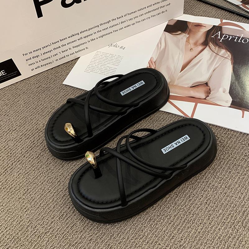 Hausschuhe Damenbekleidung rutschfest Zehensandalen Sommer neue Mode vielseitig erhöhend weiche Sohle Einwort