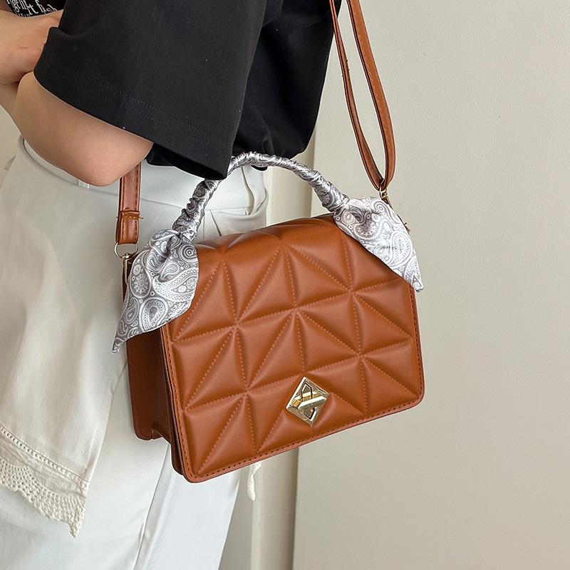 New Style and Fashionable Design One Shoulder Crossbody Fashionable Solid Color Spring and Summer Small Square Bag Texture Crossbody Bag