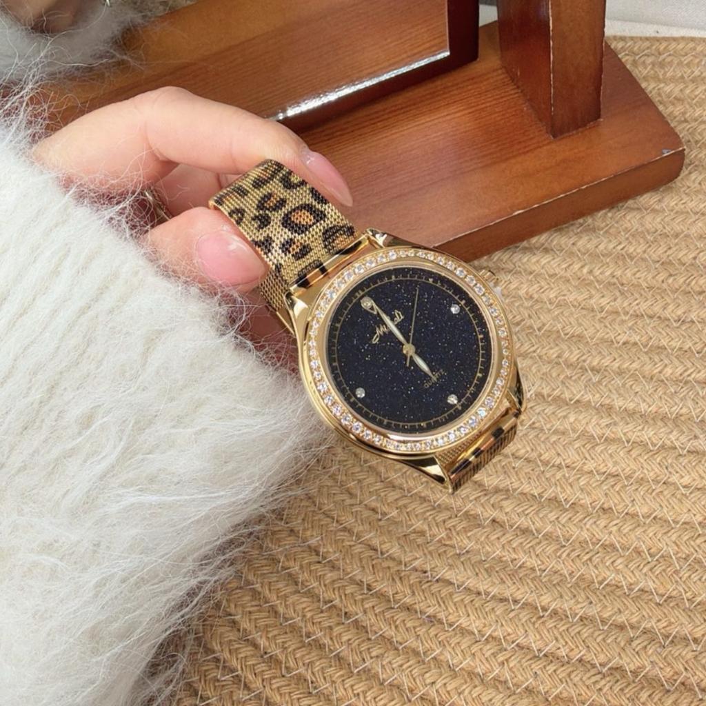 Neuankunft Runde Große Zifferblatt Leopardendruck Uhr Edelstahlarmband Gold High-End Damenuhr Mode Quarz Uhr
