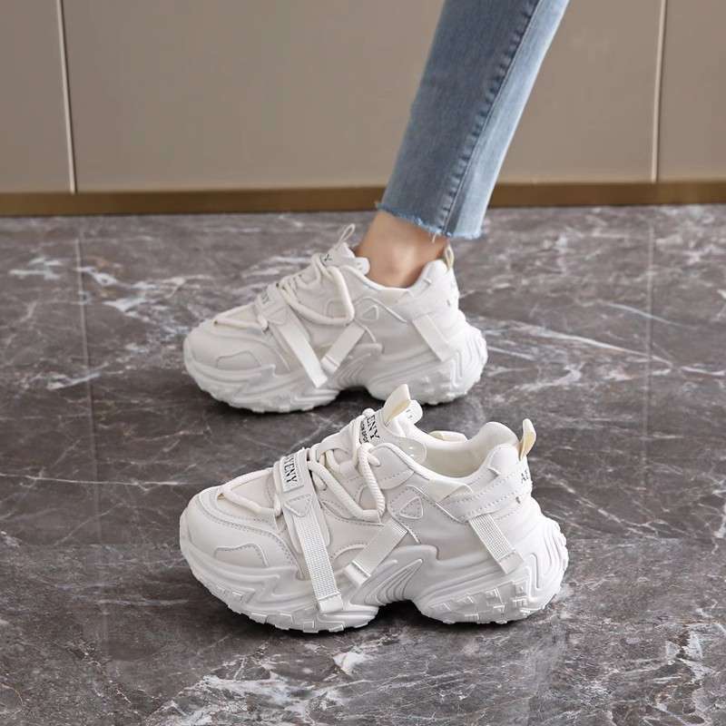 

Casual shoes 2026 new style dad shoes women s shoes thick sole height increase anti slip sports shoes fashionable 35 бежевый