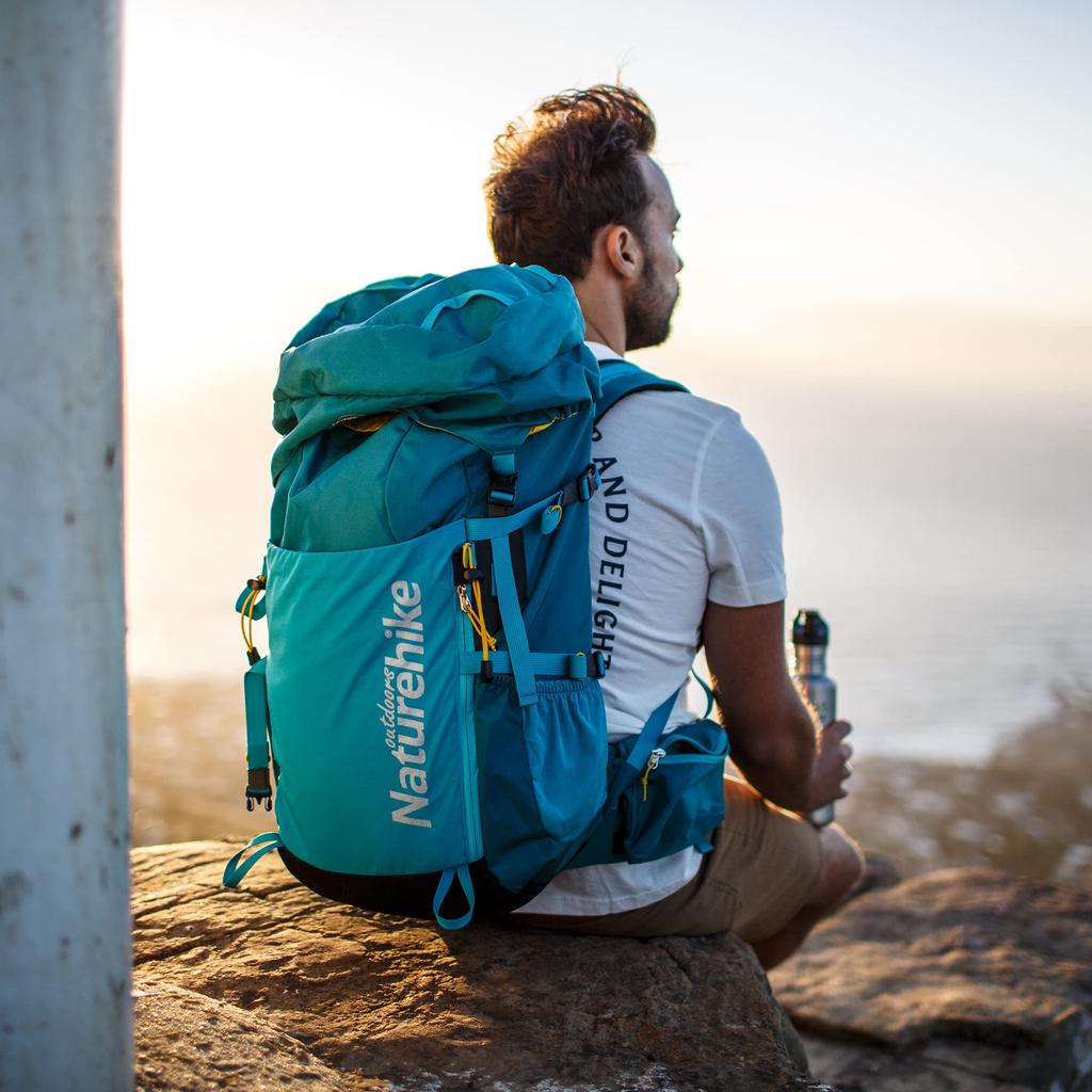 [Naturehike] Official Shop Backpack, Hiking Backpack, Large Capacity 45L, with Rain Cover, Waterproof, Lightweight, Breathable, Multifunctional,