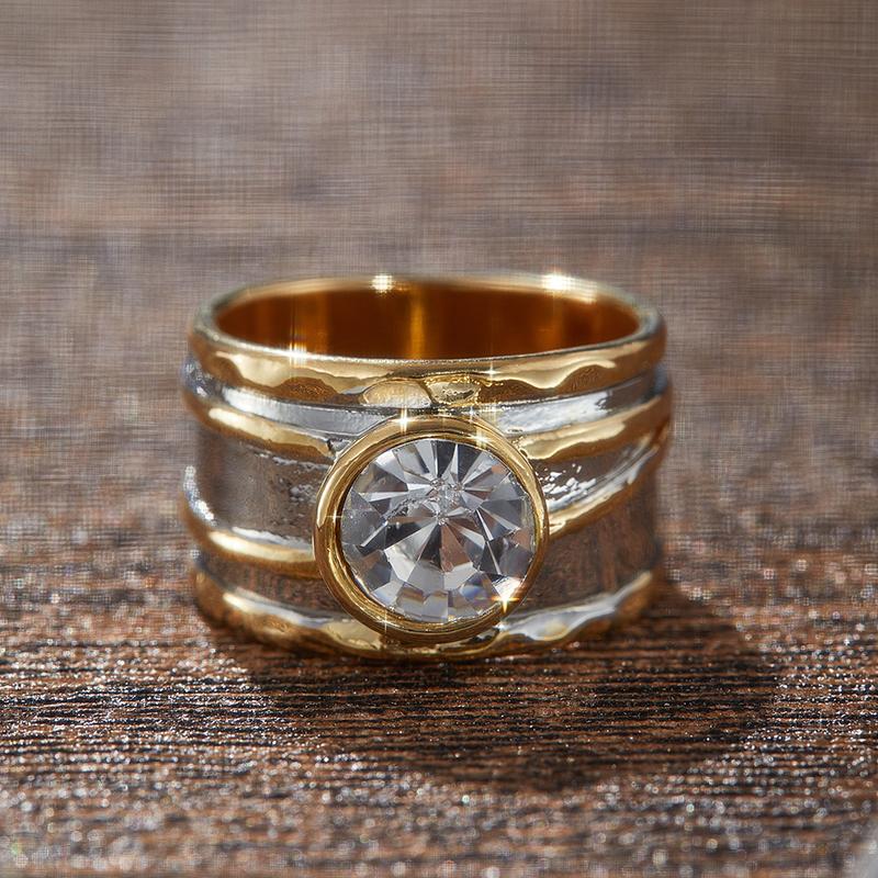Fashion Niche Geometric Retro Wide Face Inlaid Zircon Ring for Women Men High-end Design Sense Personalized Party Zircon Gift