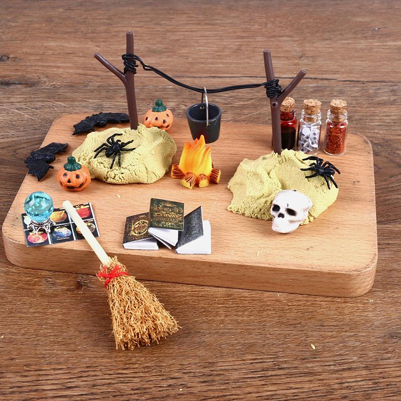 

1Set 1:12 Dollhouse Miniature Halloween Horror Decor Toy Bat Skull Head Broom Spider Pumpkin Head Magic Book Ornament DIY Toy