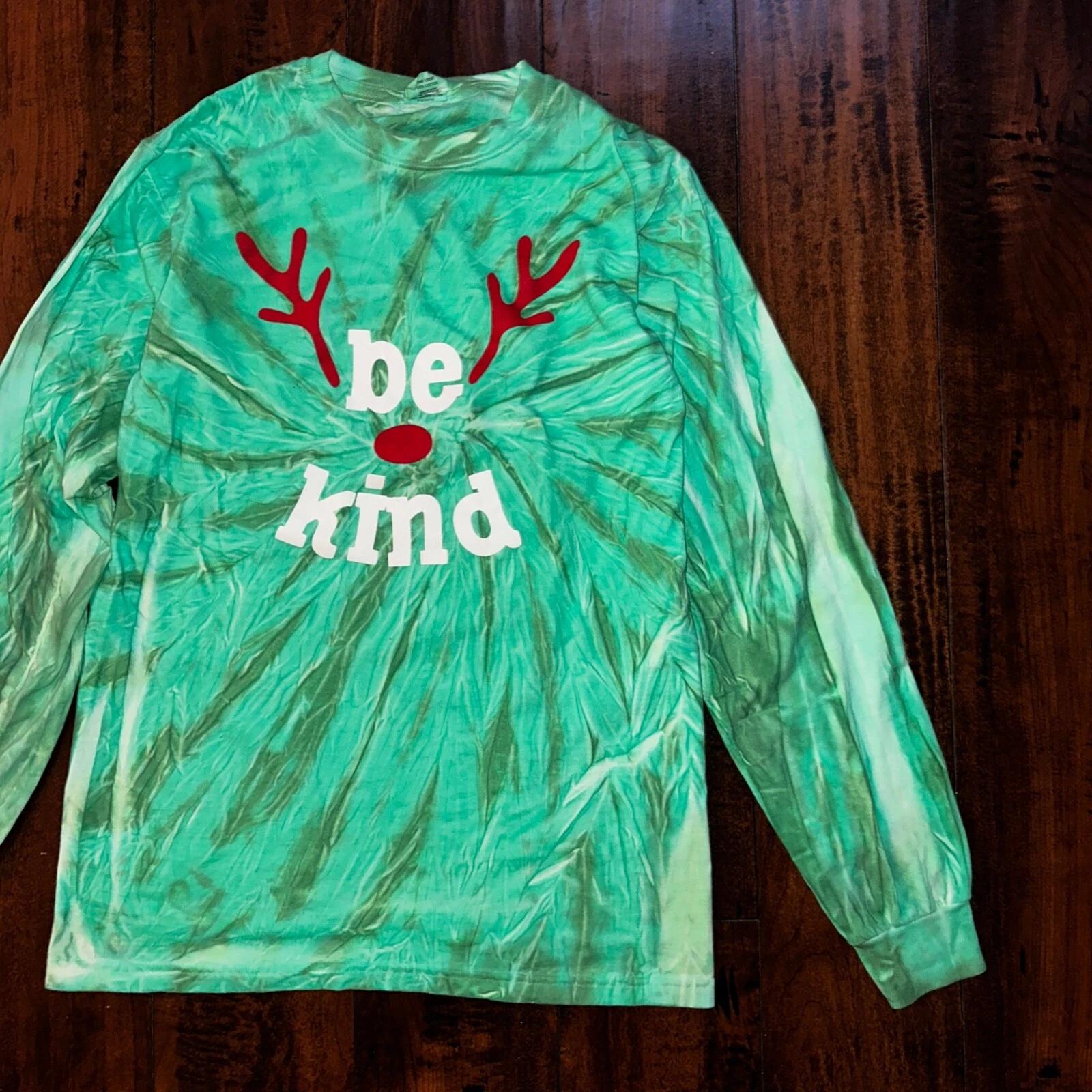Be Kind Crazy Tye Dye Funny Christmas USA Vintage T Shirt Green Camo L