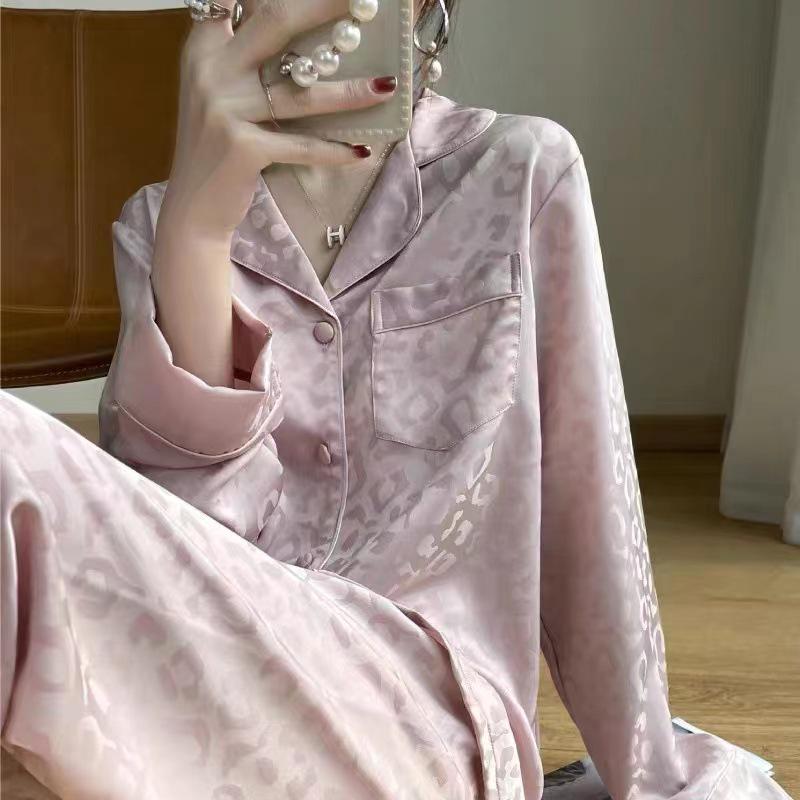 Lace Long Sleeve Black Cardigan Pajamas for Women – Sweet and Loose Spring/Autumn Homewear with Long Pants