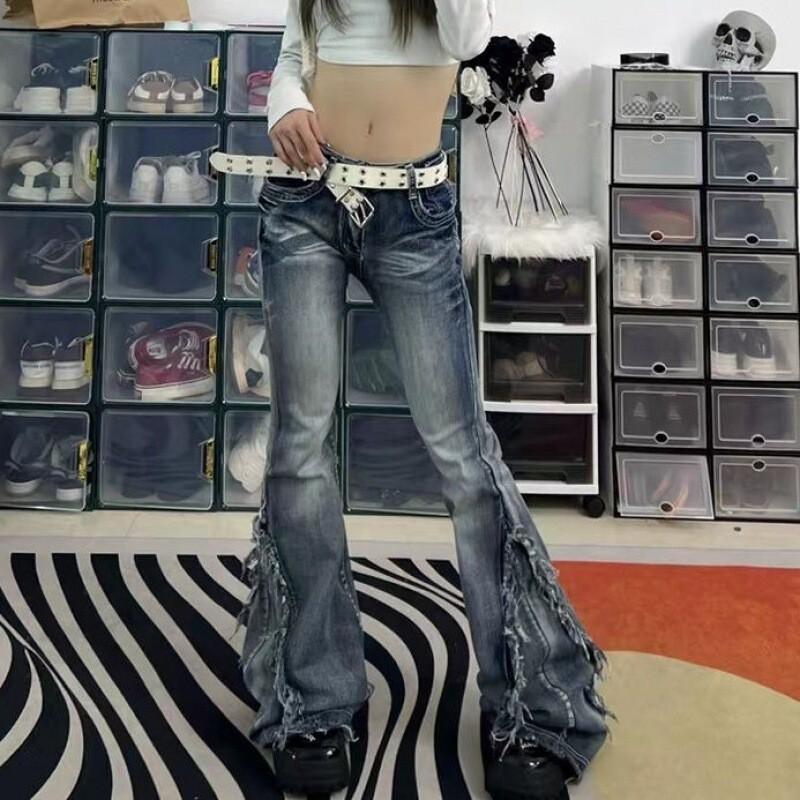 Womens Relaxed Fit Wide Leg Jeans With Raw Hem Detail Mid-Rise Flared Trousers Fall Winter