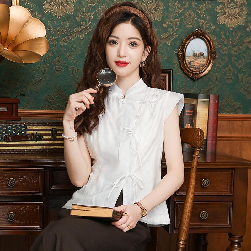 

In-Stock 2026 Style: Women s Stand Collar Chiffon Shirt with Retro Diagonal Placket and Frog Buttons – Versatile and High-End Chic. 2XL