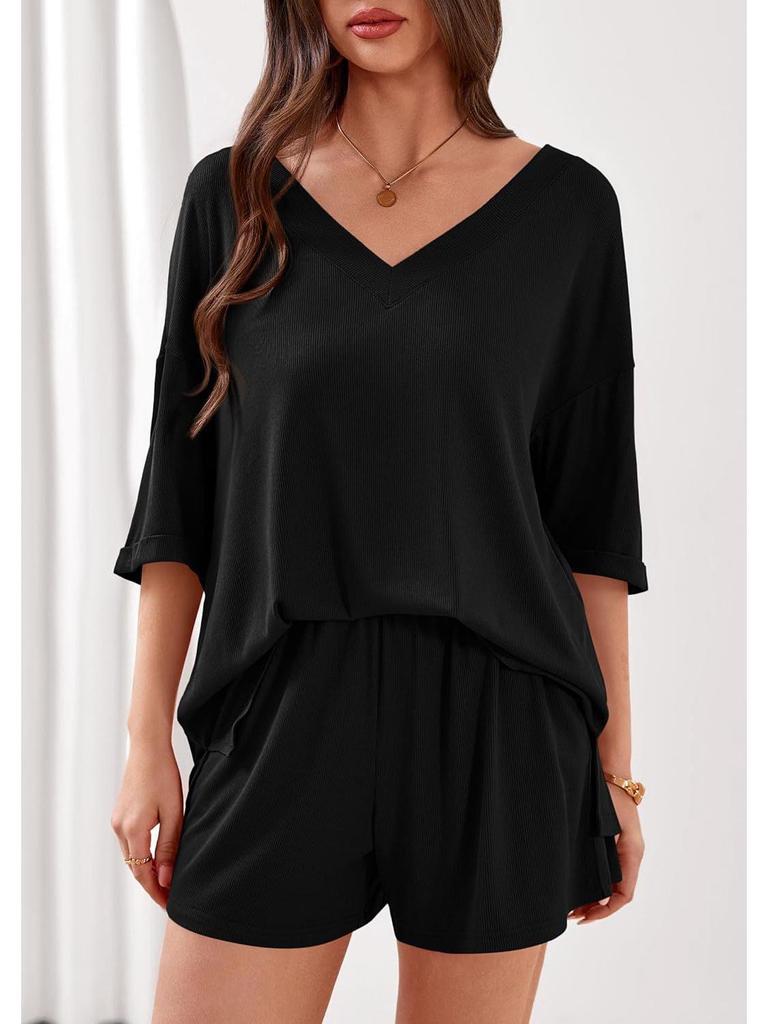 New Women's Casual Two-Piece Set: Loose V-Neck Short-Sleeved Top and Shorts