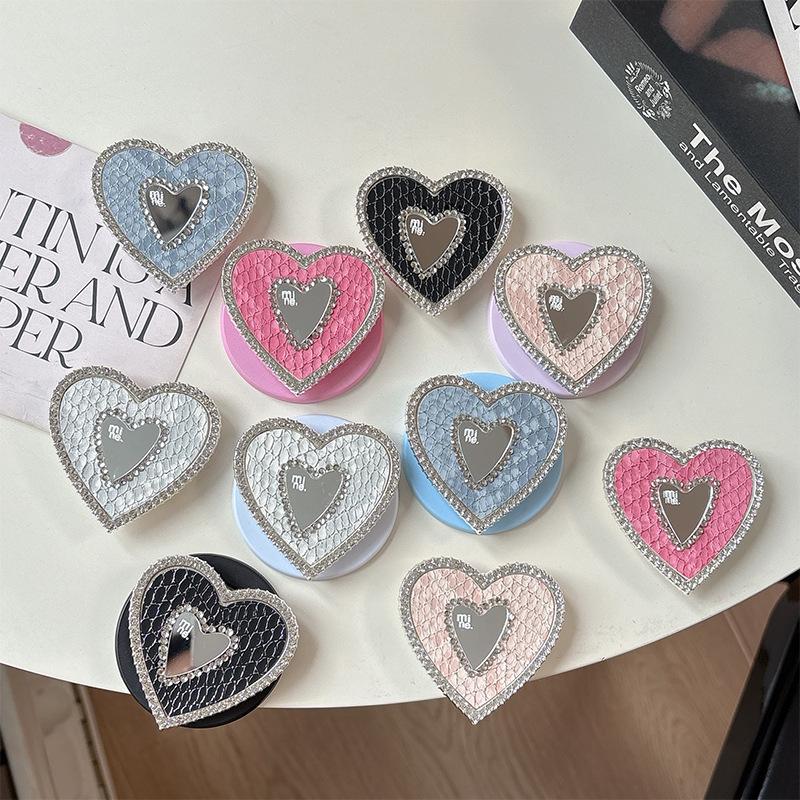 Solid Leather Heart-Shaped MagSafe Phone Holder with Mirror