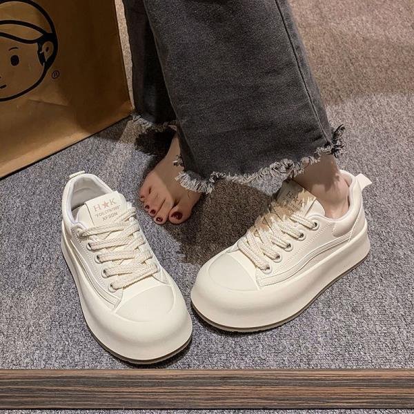 

Модная маленькая белая обувь Повседневные женские кроссовки 2025 Модные женские клоги на платформе Универсальные балетки Новые модные криперы Платье Лето Спр 35