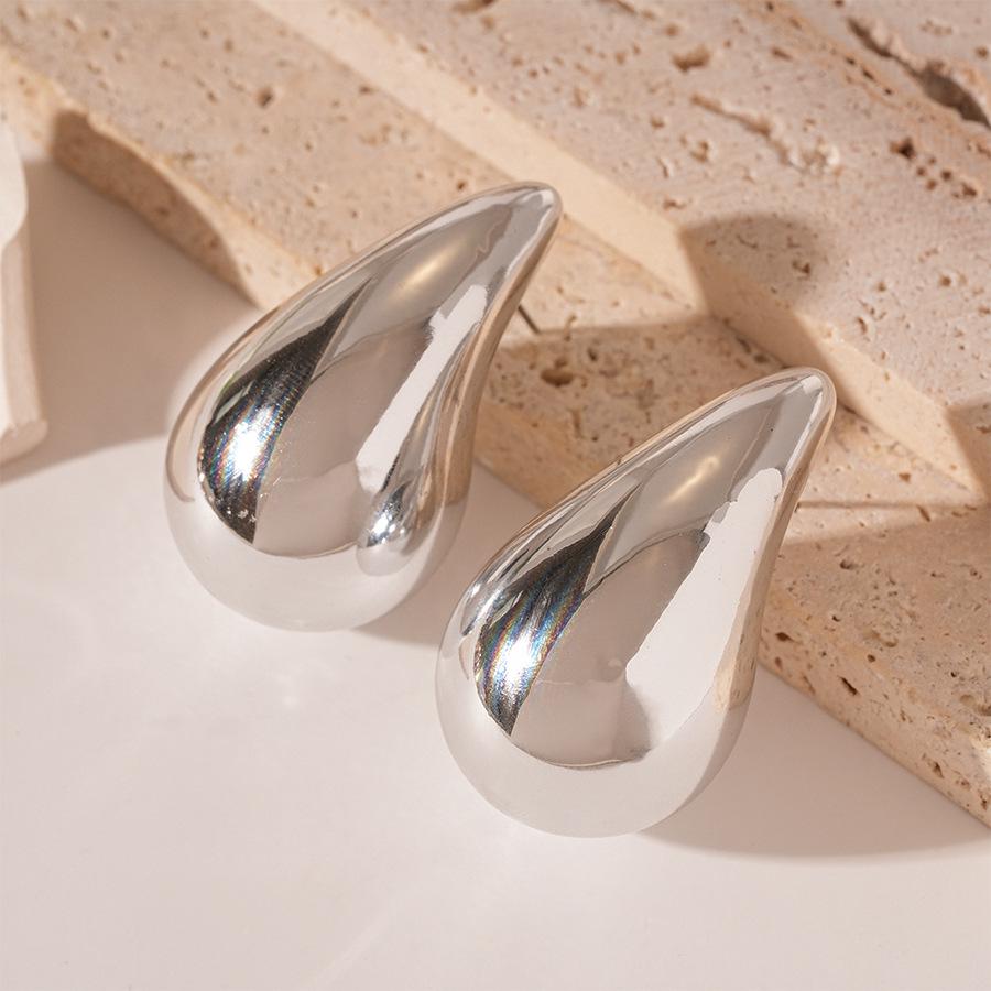 Elegant Metallic Water Drop Steel Needle Stud Earrings - Bold High-end Niche Design