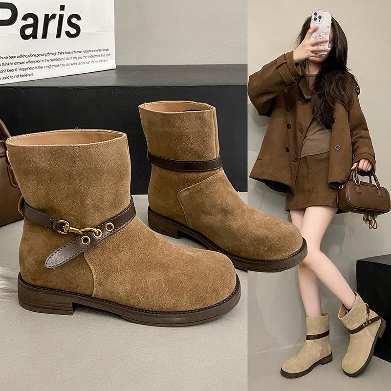 Women's new autumn and winter Martin boots, retro medium tube stacking boots, thin fashion boots, thick heel flat bottom short boots.