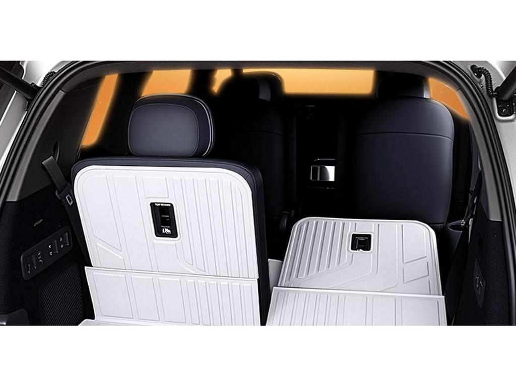 Tesla Model YL TPE 26 Trunk Mats & Mod Accessories
