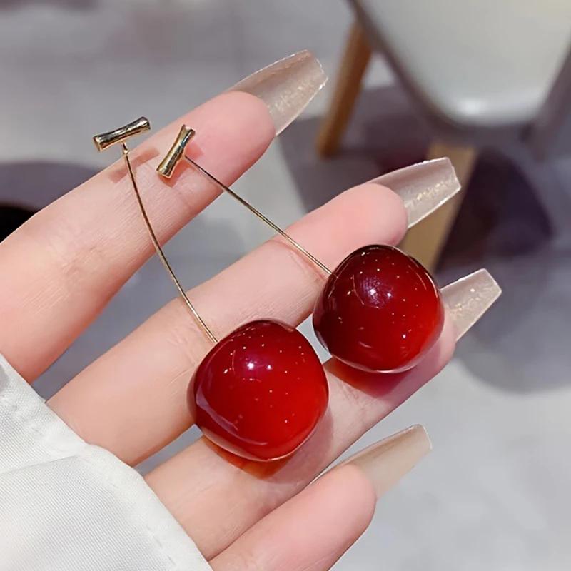 Süße rote Kirschohrringe für Damen  Zartes Frucht-Design Hängende Ohrringe Hochzeitsparty Koreanischer Ohrschmuck Geschenk