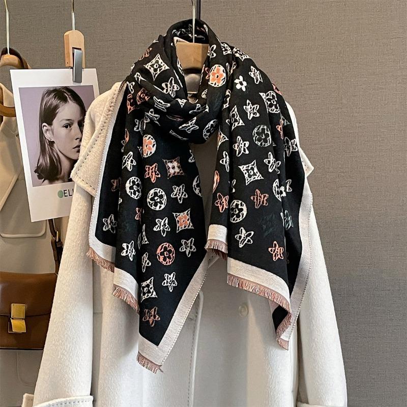 Autumn and winter new imitation cashmere scarf women's versatile neck protector jacquard scarf fashionable warm long fringed shawl