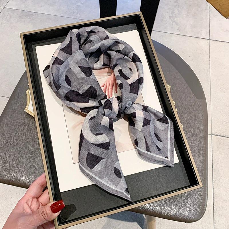 Ancient Style Women's 65x65 Double-Sided Warm Wool Square Scarf with Neck Protection