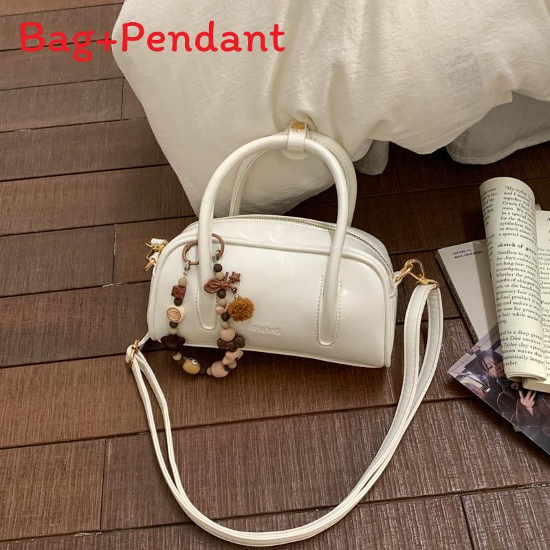 Elegant Leatherlike Tote With Zipper Closure And Interior Storage For Women