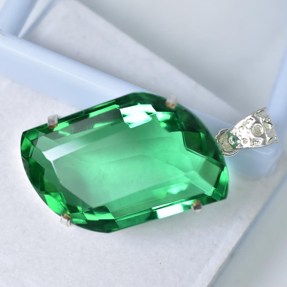 Kolumbianischer Grüner Smaragd 105 Karat Laborgezüchtet 925 Sterlingsilber Ausgefallener Edelstein Anhänger MY.PD-89-NS