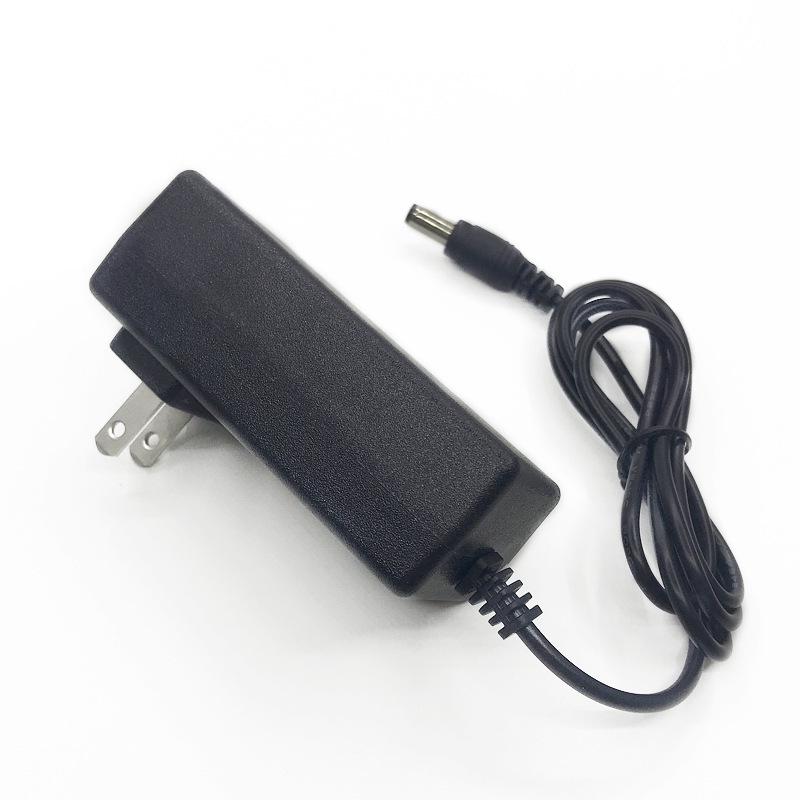 15V 3A 45W Universelles Netzteil für Trolley-Lautsprecher, Scanner, DC-Ventilator, Switch-Ladegerät - US/EU-Stecker