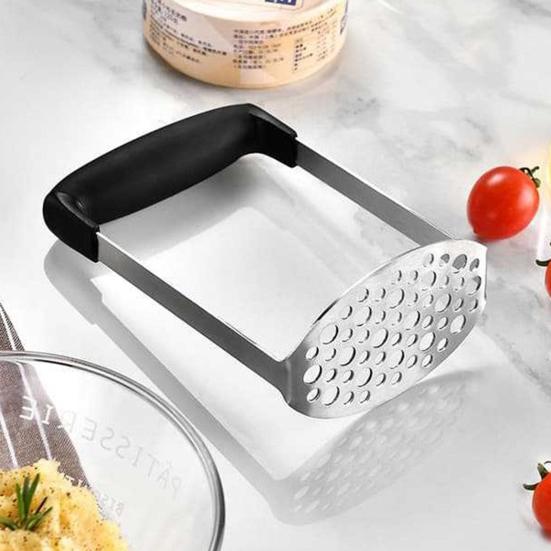 Potato Masher with Anti-Slip Rubber Handle U-Shaped Design Potatoes Masher Uniform Mesh Masher for Sweet Potatoes Pumpkin Beans