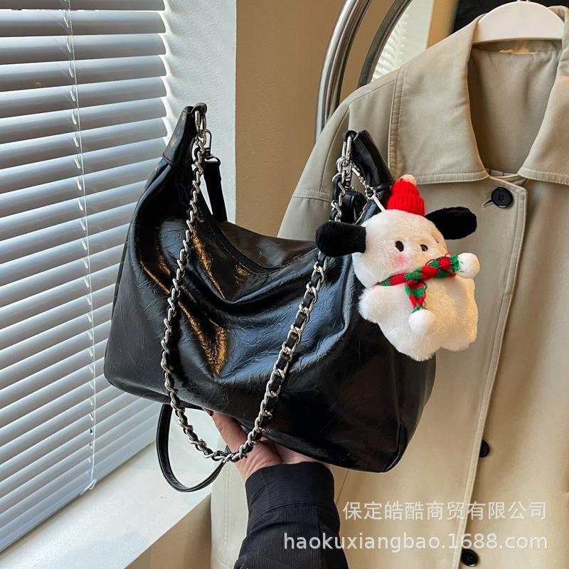 Bag Women's 2025 New Trendy Fashion Commuter Tote Bag Versatile Casual Large Capacity Underarm Bag Crossbody Chain Bag