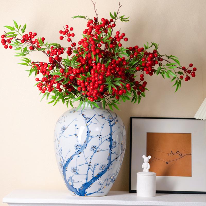 Modern Blue & White Porcelain Ceramic Vase: Chinese-Inspired Flower Arrangement for Living Room Décor