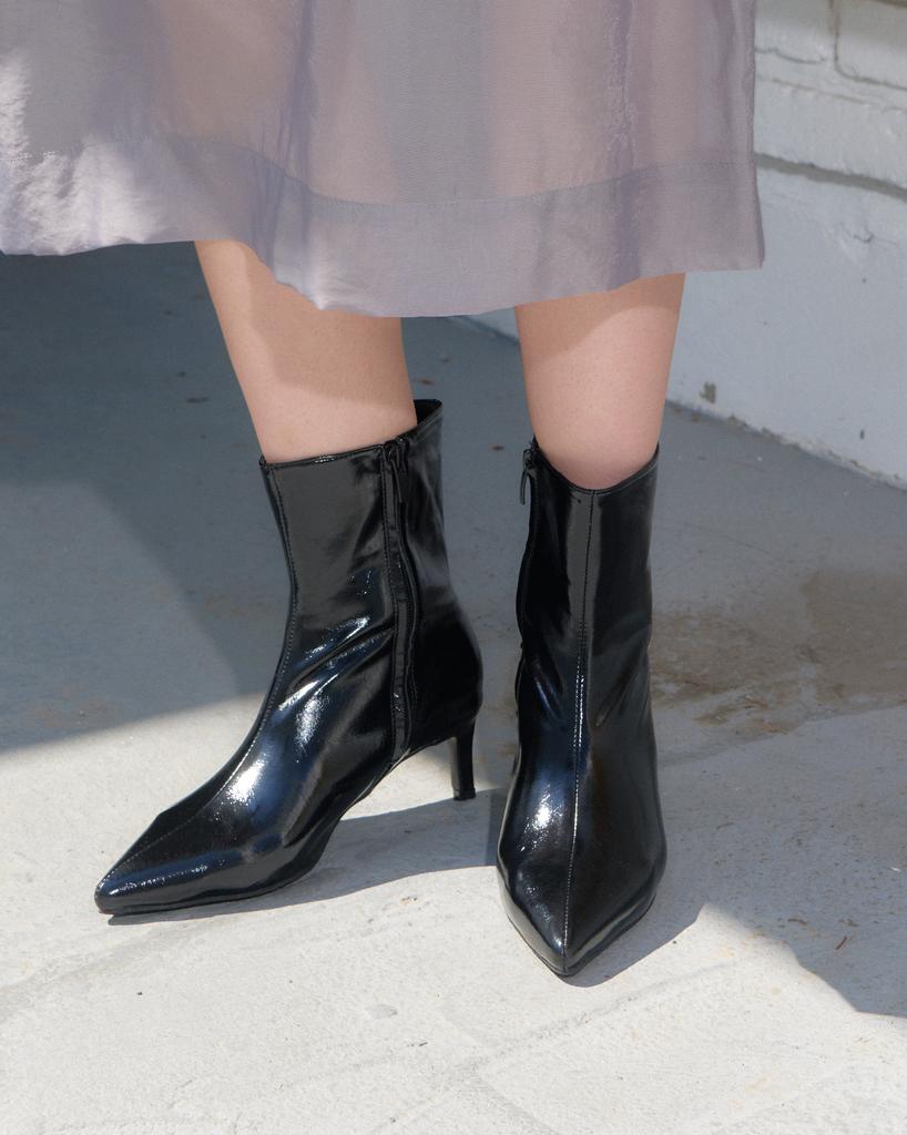 Tagtraume Carmine Pointed Toe Kitten Heel Ankle Boots_Up To 260Mm