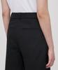 MUSINSA STANDARD WOMAN Women'S Lightweight Hidden Elastic Waist Half Slacks [Black]