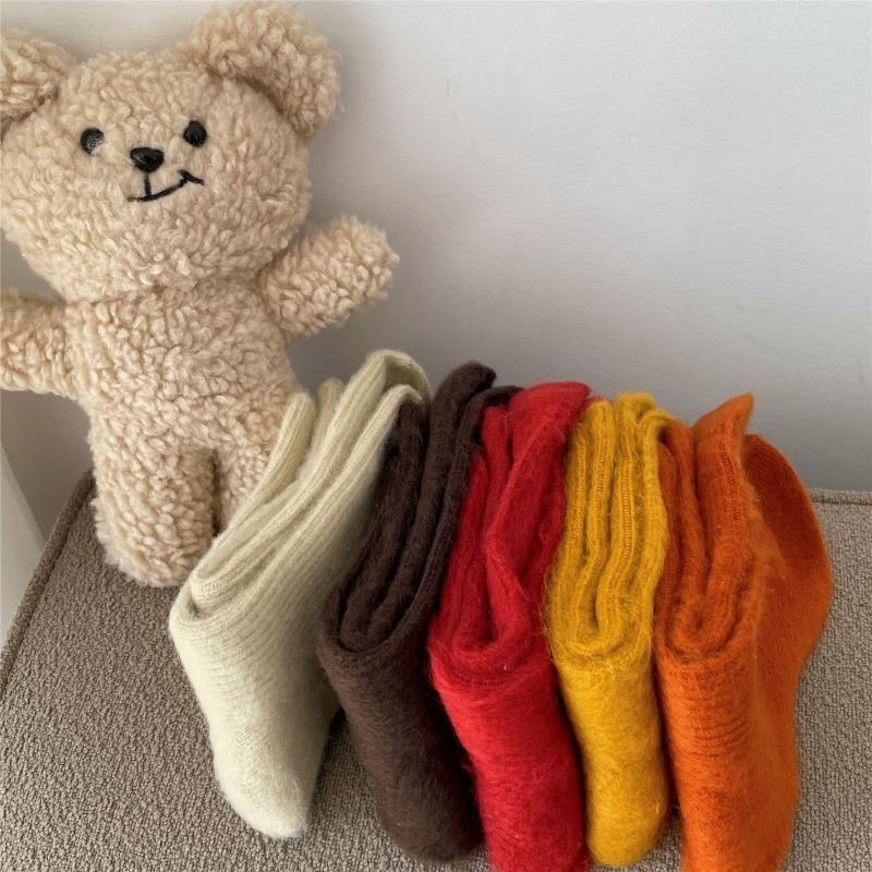 Ladies Autumn Winter Thickened Sweet Soft Waxy Solid Color Medium Tube Pile Socks