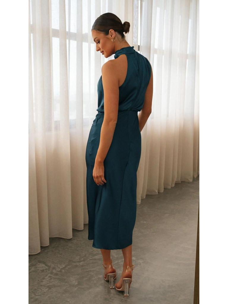2023 Sommer Ärmelloses Neckholder Satin Kleid – Elegante Einfarbige Damenbekleidung