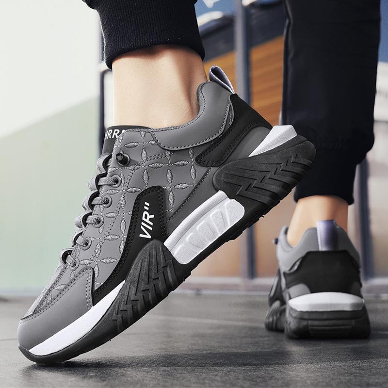 Men's Retro Slip-On Thick Sole Leather Sneakers, Height Increasing Casual Autumn/Winter Shoes