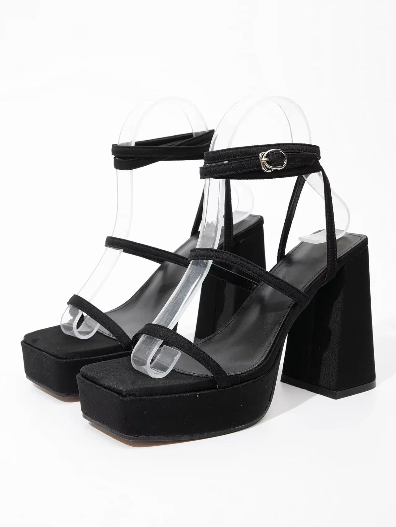 

Summer Fashion 2026 High-heeled Sandals with Thick Soles, Solid Color Square Head with Thick Thin Straps Cross-rome Buckle Shoes 35