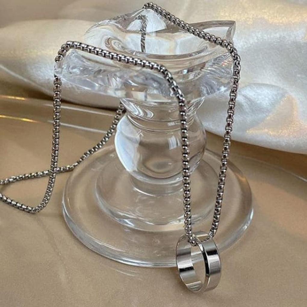 Collier Long Simple Minja pour Femme en Acier Chirurgical