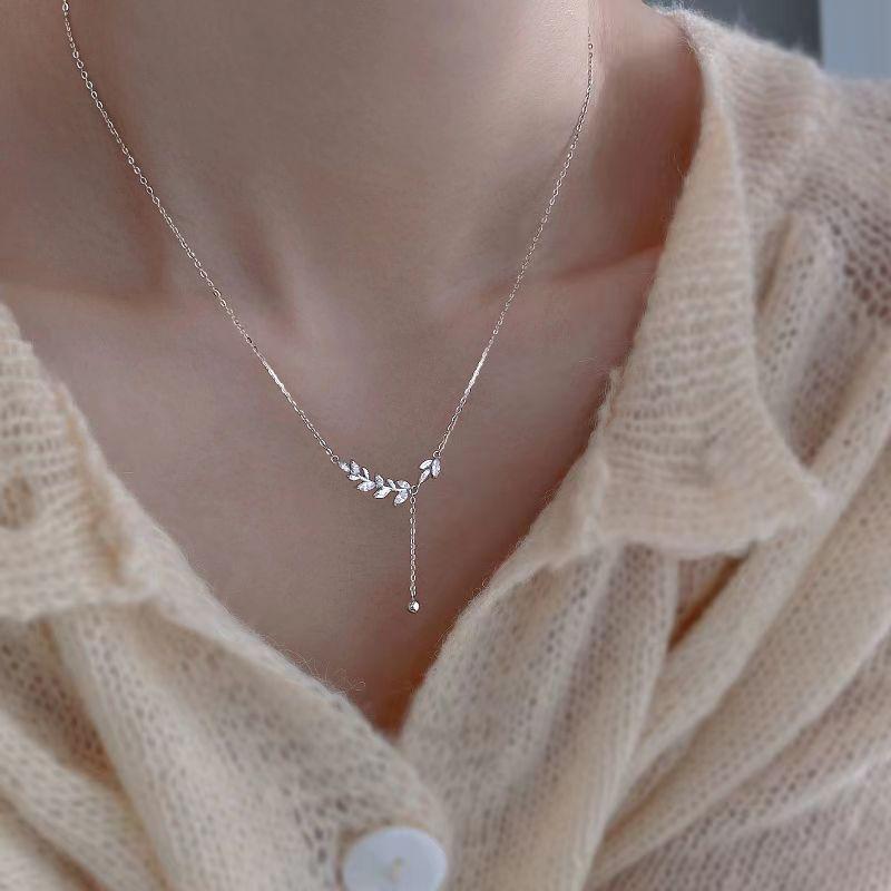 2026 wheat ear necklace women's new trendy high-end pendant collarbone chain light luxury niche natal year sweater accessories