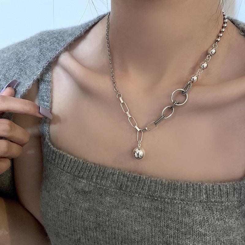 S925 Silver Retro Circle Necklace – Women's Elegant Clavicle Chain, Light Luxury Trendy Sweater Accessory