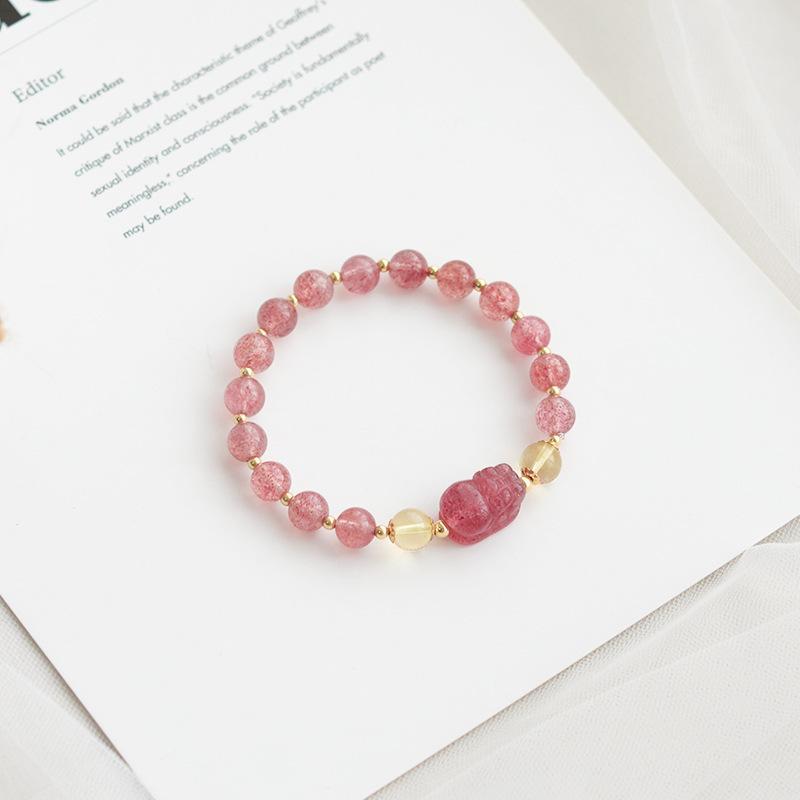 

Supply of Strawberry Crystal Pixiu with Yellow Crystal Bracelet for Women, Pink Crystal, Niche Design, Korean Style, Fresh about7mm Strawberry quart
