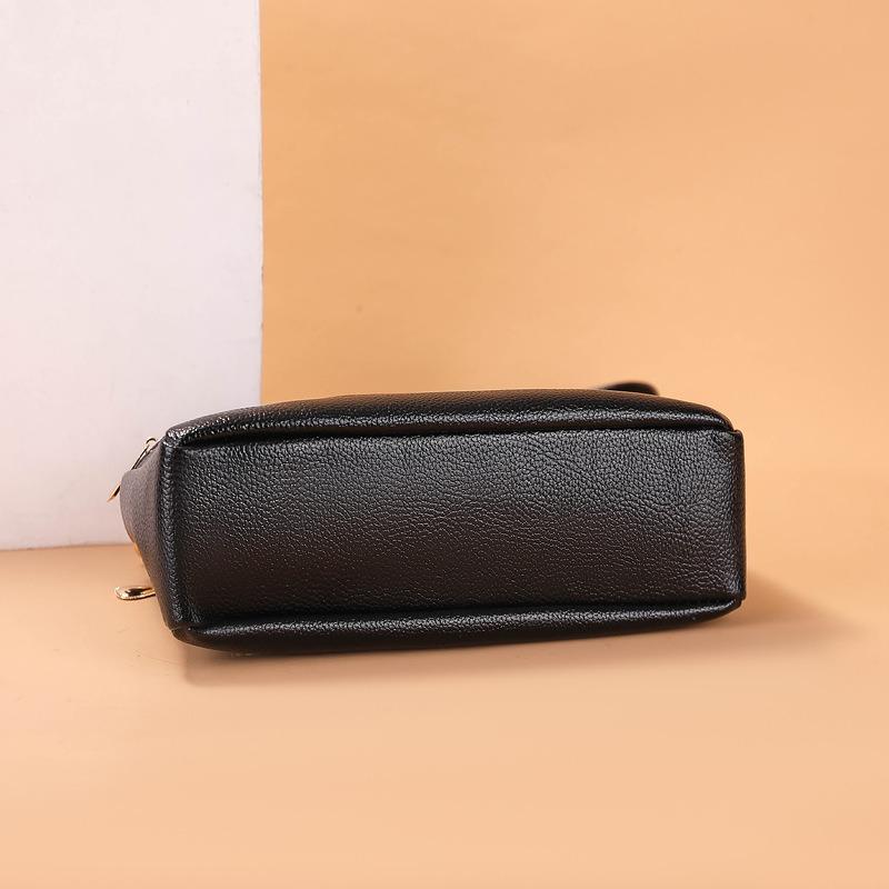 Women's Bag New Messenger Bag Large Capacity Fashion Retro Old Bag Casual Mailman Bag Street Stall Bag