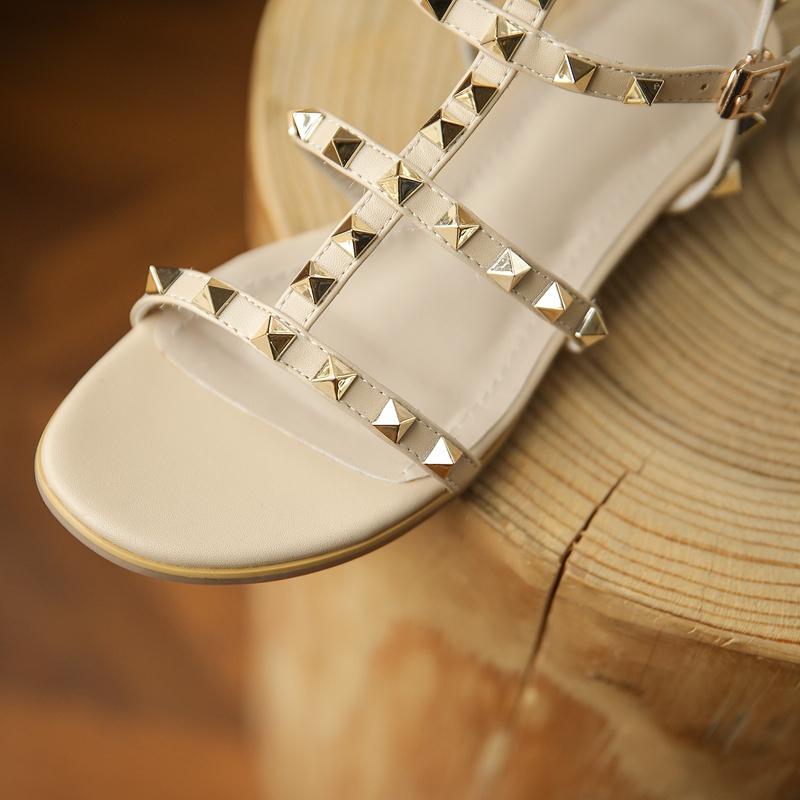 Fashion Women's New Spring/Summer Round Head Genuine Leather Cowhide Metal Rivet Low Heel Large Open Toe Roman Sandals
