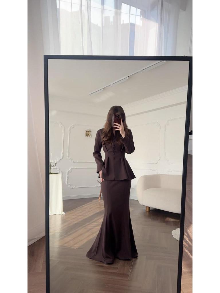 2025 Spring Elegant Retro Women's Solid Color Long Sleeve Top and Skirt Set