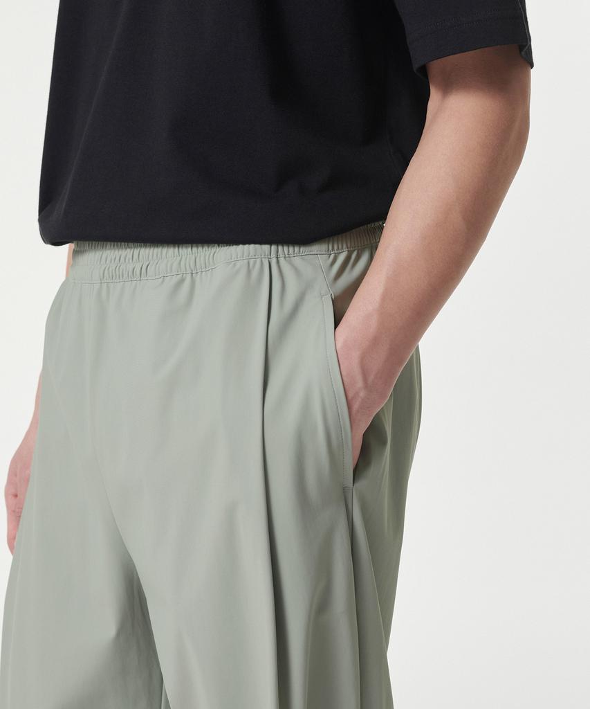 Musinsa Standard Cooling Deep Tuck Wide Elastic Waist Pants [Light Khaki]